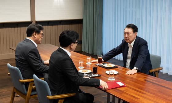 조해진 "정진석 영 아냐…尹, 용산 참모진 개편·독소조항 뺀 특검 받아야"