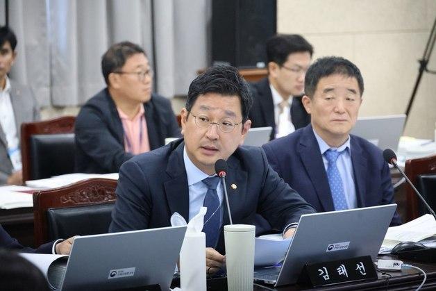 "환경부 신규 댐 최종 후보지 10곳 결정, 공식 회의도 없었다"