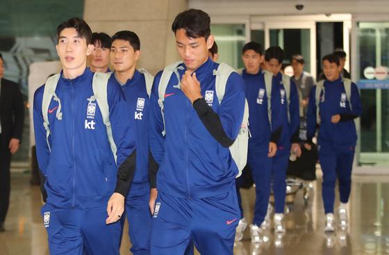 쿠웨이트로 출국하는 대한민국 축구대표팀