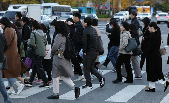 2분기 임금 일자리 25.4만개↑…4년 만에 최저폭 증가