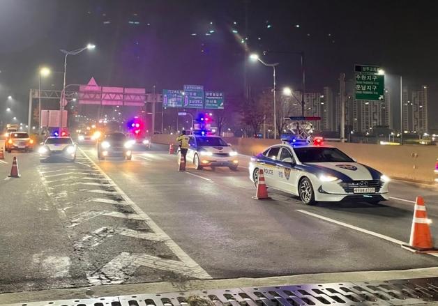 한달 만에 또 이음새 파손된 어등대교…25일 교체 공사 실시(종합)