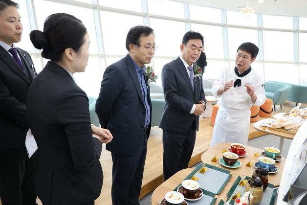 하이원탑 전망카페 새 이름 ‘구름담은 카페’ 영업 시작