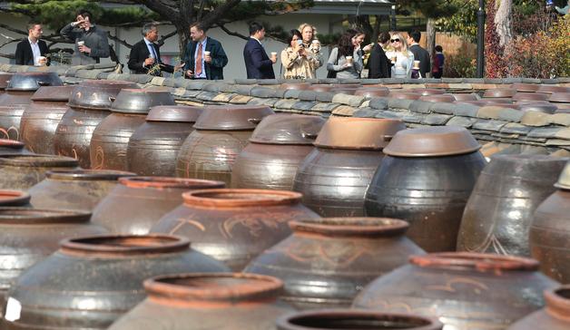 [뉴스1 PICK] 한국 '장 담그기' 문화, 유네스코 인류무형유산 등재 유력…23번째