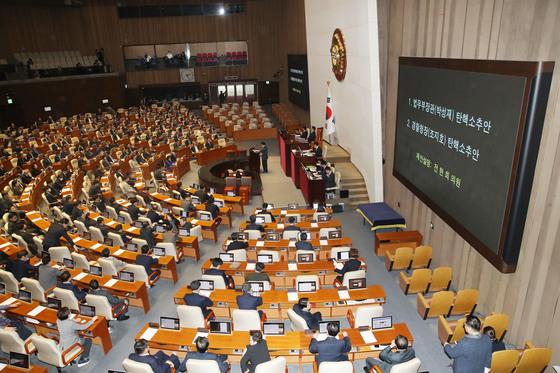 반도체법 미루고 총수 화상출석법은 처리…국회에 속타는 재계