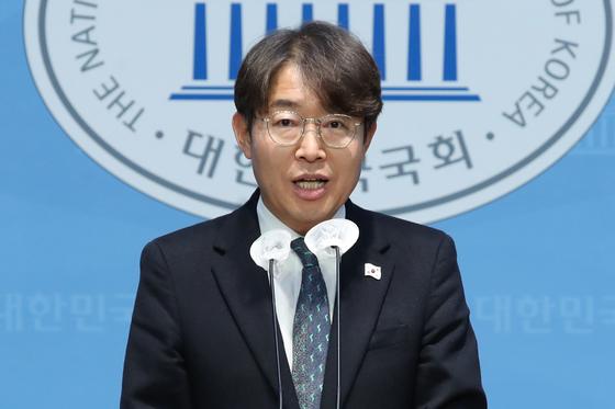 尹탄핵 대리인단 공동대표에 '김이수·송두환·이광범'(종합)