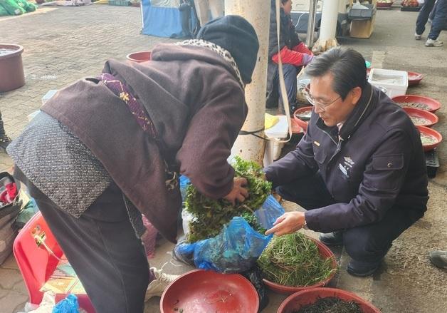 영암군, 소상공인 지원 신속 추진…주말 영업보상 등 지원