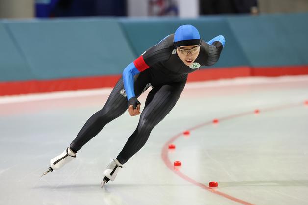 이나현, 전국 스프린트 스피드스케이팅 선수권 우승…전 종목 1위