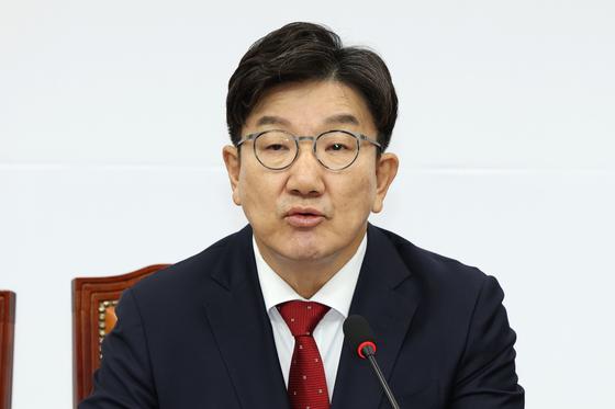 권성동 "한덕수 탄핵하려면 대통령 준하는 절차 밟아야"