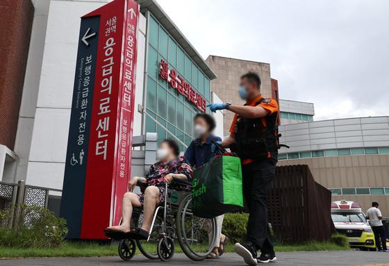 "병원 응급실 6곳 뺑뺑이" 추석 '응급 대란' 가능성에 시민들 '초조'