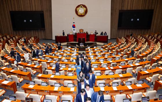 거야 입법 강행에 여당 보이콧 대응…정국 급랭