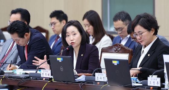 [국감] 군사법원 국정감사 질의하는 전주혜 의원