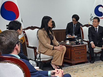 김영호 장관, 줄리 터너 미국 국무부 북한인권특사와 면담