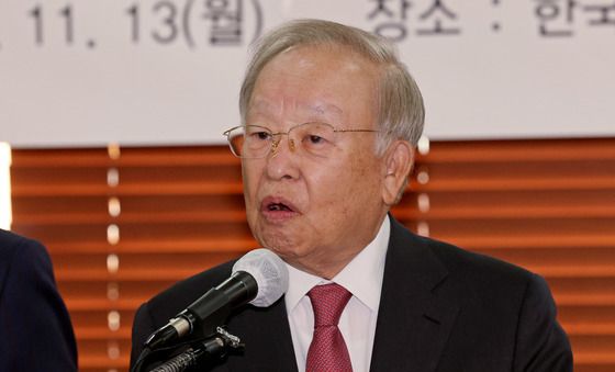 노란봉투법 개정안 거부권 행사 호소하는 손경식 경총 회장