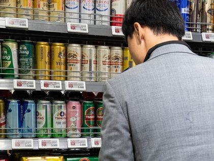 '방뇨 논란' 중국 맥주 수입 '뚝', 일본 맥주 압도적 1위