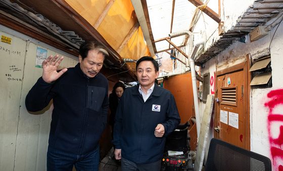 원희룡 국토부 장관, 영등포 쪽방촌 '공공주택지구' 현장방문