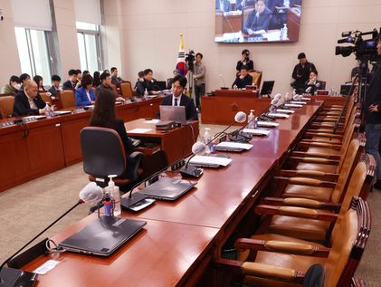 부산엑스포 지원 특위, 여당 의원의 빈 자리