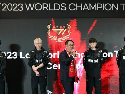 롤드컵 우승 T1 축승연