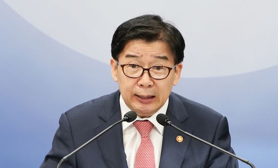 유철환 권익위원장, 건설 현장 발굴 제도개선 방안 발표