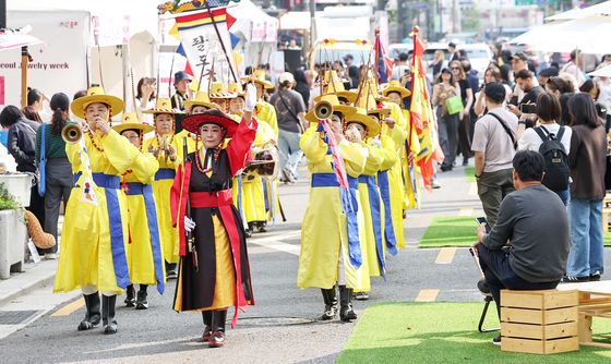 '흥겨운 우리 가락'