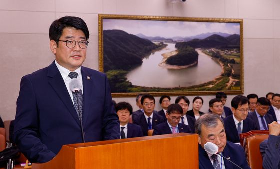 [국감]업무보고하는 권재한 농진청장