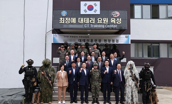 [국감]국회 국방위, 육군 특전사 훈련장 현장 점검