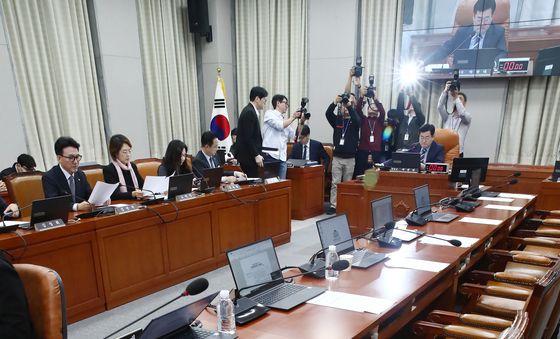 국회 운영위, 김건희·명태균 등 국감 증인 채택