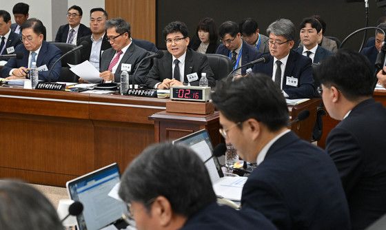 [국감]답변하는 이정기 한국공항공사 사장 직무대행