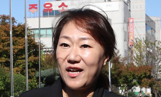 '명태균 폭로' 강혜경 씨, 창원지검 소환조사 출석