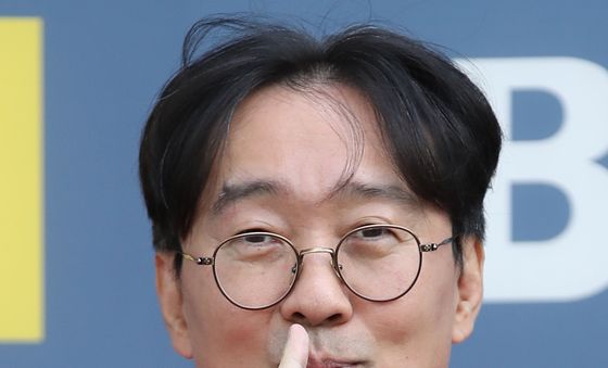 장항준 감독, 오늘부터 '더 킬러스'에 관심 집중