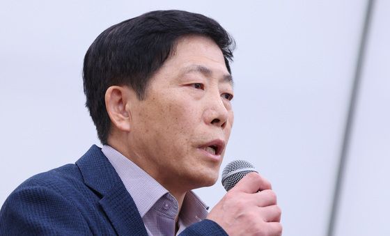 [국감]국정감사 답변하는 박상학 대표