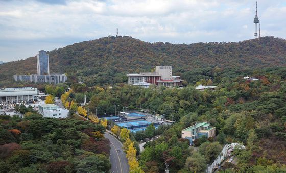 가을을 맞이하는 남산