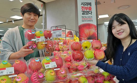 롯데마트, 사과 샘플러 대형마트 단독 판매