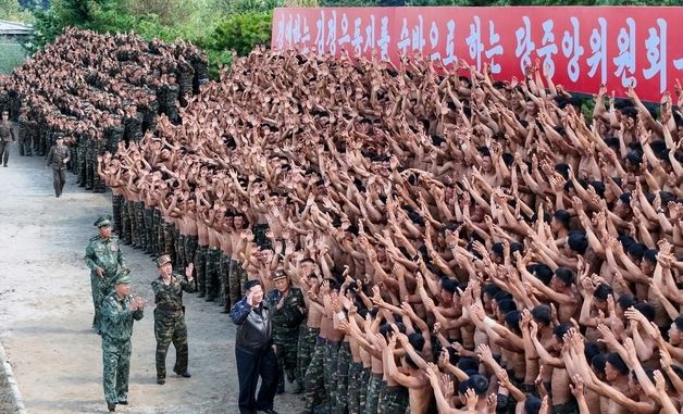 북한 김정은, 서부지구 특수작전부대 훈련 실태 점검