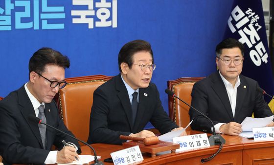 이재명,'“잘 먹어야 잘 싸운다” 말해 놓고'