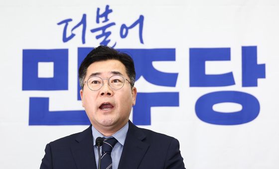 본회의 특검법 관련 발언하는 박찬대 원내대표