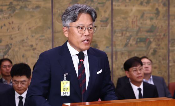 [국감]질의 답변하는 장철혁 SM엔터테인먼트 대표이사