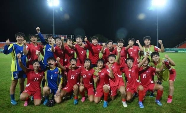 북한, U-17 여자월드컵경기 결승 진출…"미국 1:0으로 이겨"