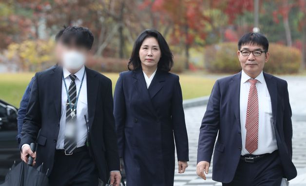 선고공판 출석하는 김혜경