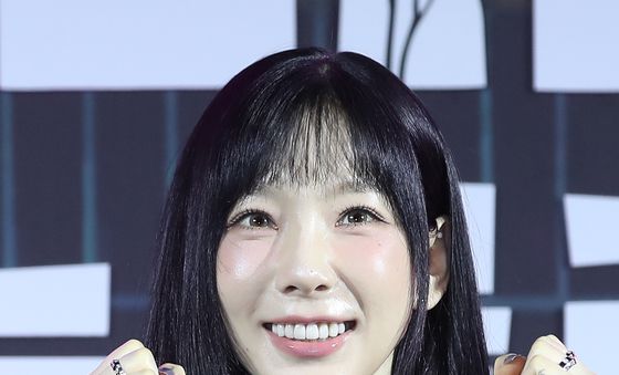 태연 '좀비버스' 파이팅