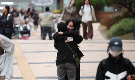 '수능 잘 보고 왔어요'