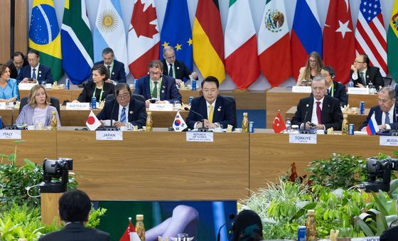 윤석열 대통령, G20 '글로벌 기아·빈곤 퇴치 연합 출범식' 참석