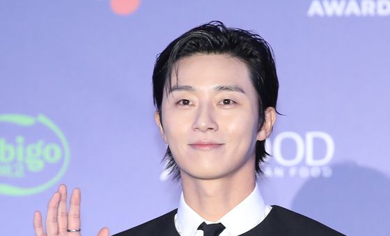 박서준, 마마 어워즈 뜬 '서진이네2' 박 상무