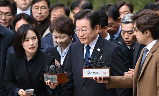 '위증교사 혐의' 1심 무죄 선고 받은 이재명