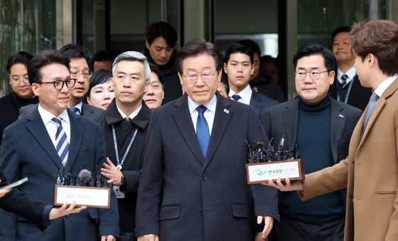 '위증 교사 혐의' 이재명, 1심 선고서 무죄