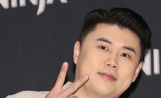 '흑백요리사' 권성준 셰프, 귀요미 브이