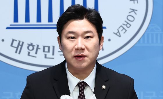 尹 대통령 탄핵 표결 찬성 의사 밝히는 진종오 의원