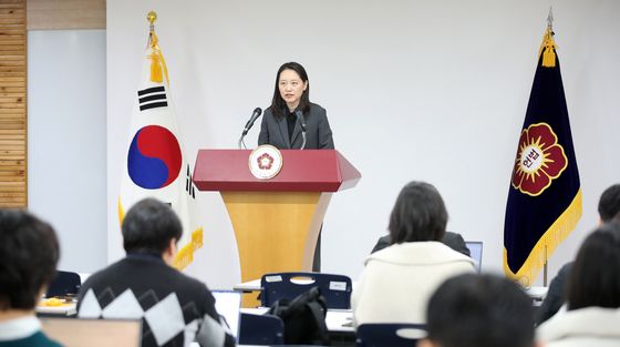 헌법재판소 '윤 대통령 탄핵 심판 변론 생중계 하지 않는다'