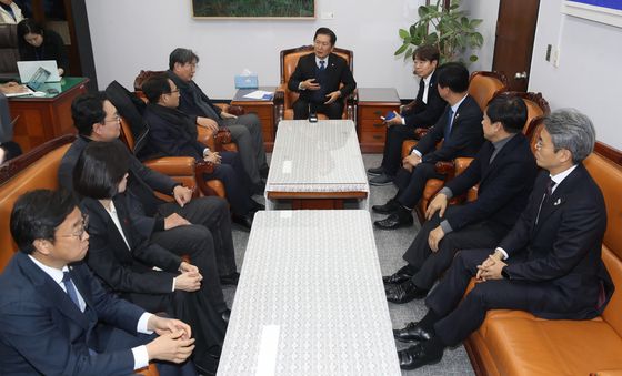 윤석열 대통령 탄핵소추단 1차 회의