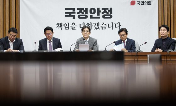 권성동 "양곡법 등 국정파탄 6법 재의요구권 행사 요청"