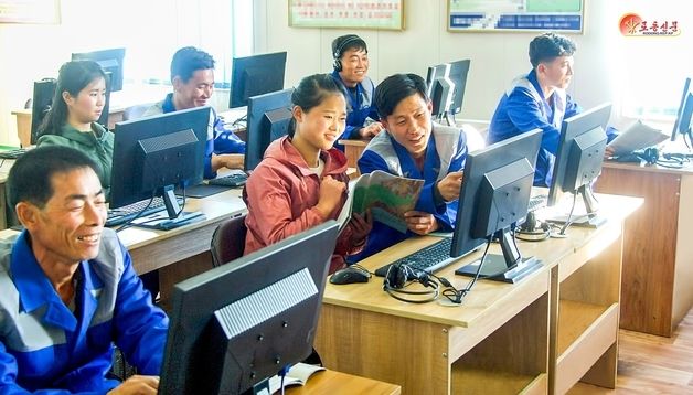 北, 북창화력발전연합기업소 조명…"정비보강사업 결속"